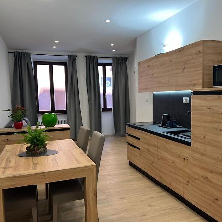 Yugogo Mazzini 41 - Bilocale Trento Centro Apartment Exterior photo